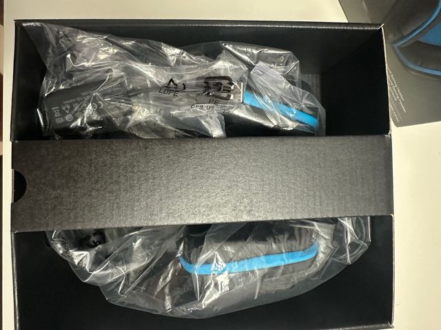 Auriculares Logitech G432