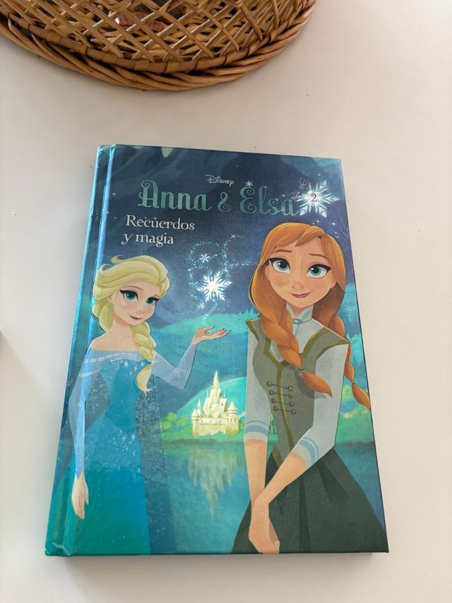 Frozen. Anna y Elsa. Recuerdos y magia: Narrativa.