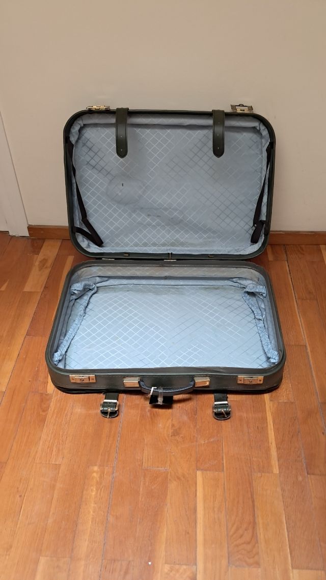 Maleta vintage piel verde