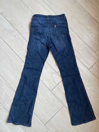 Jeans a zampa blu