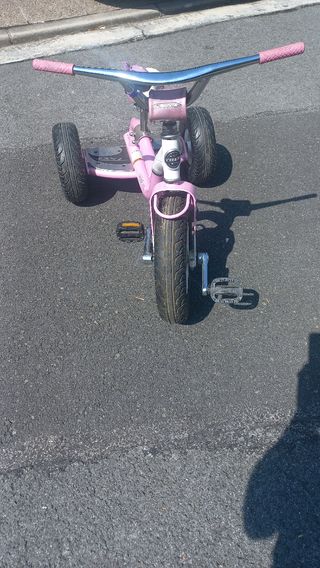 Triciclo Trek para niñas