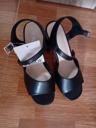 Sandalias negras tacón 36