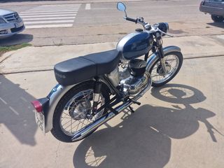 BMW Clásica, Ducati, Royal Enfield, montesa,norton