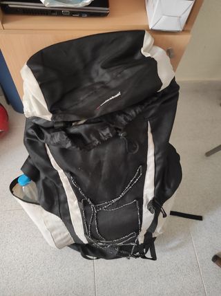 Mochila montaña beige-negra