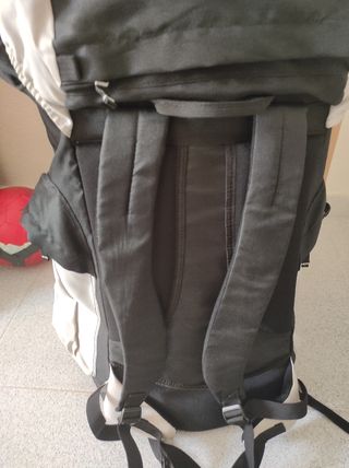 Mochila montaña beige-negra