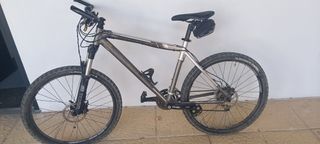 Bicicleta montaña BH