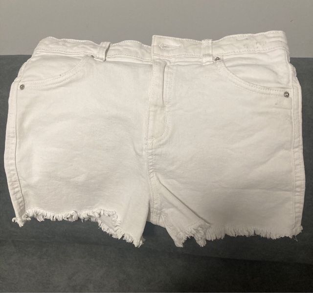 Conjunto veraniego: top rayas + short blanco