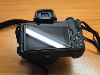 Canon EOS M50 + Canon 15-45