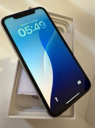 iPhone XR 64GB Bianco