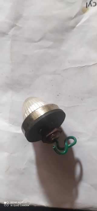 Luz posición nueva para coche clásico .

