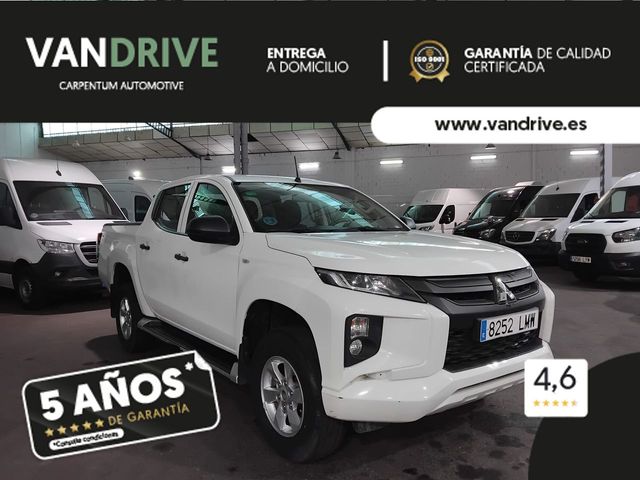 Mitsubishi L200 D/C 220 DI-D M-PRO AUTO AUTOMÁTICA 