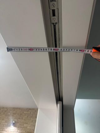 Puertas correderas cristal blanco y tapajuntas