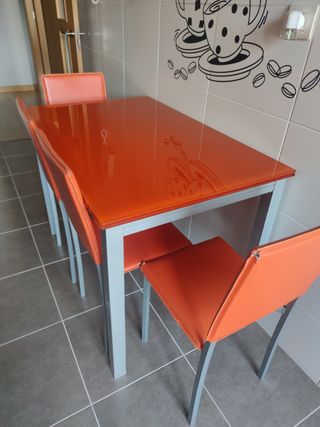 Mesa cocina - cristal naranja