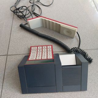 Teléfono Bang & Olufsen 2400 Rojo