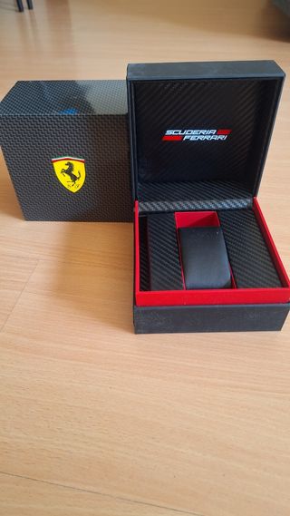 Caja reloj Ferrari
