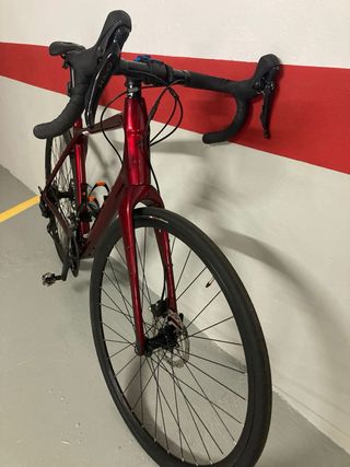 Bicicleta carretera MERIDA roja
