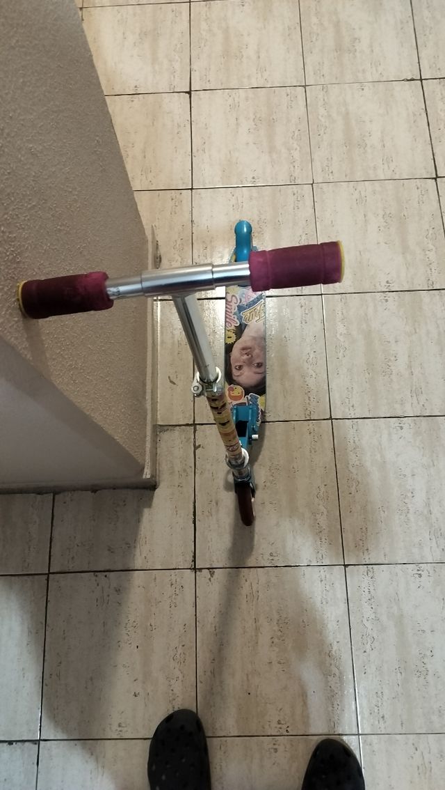 Patinete infantil, azul