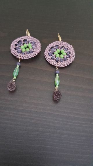 Orecchini uncinetto viola-verde