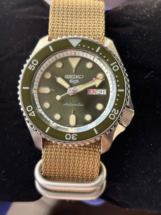 Seiko 5 Olive Nuevo