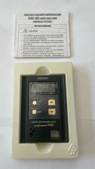 Metrónomo Seiko DM-20 profesional 440 muy compacto