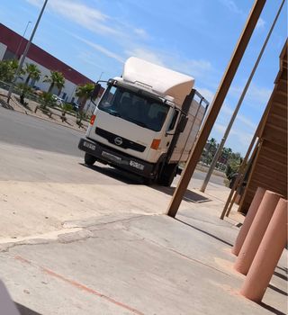 ALQUILER DE CAMION CON CHOFER