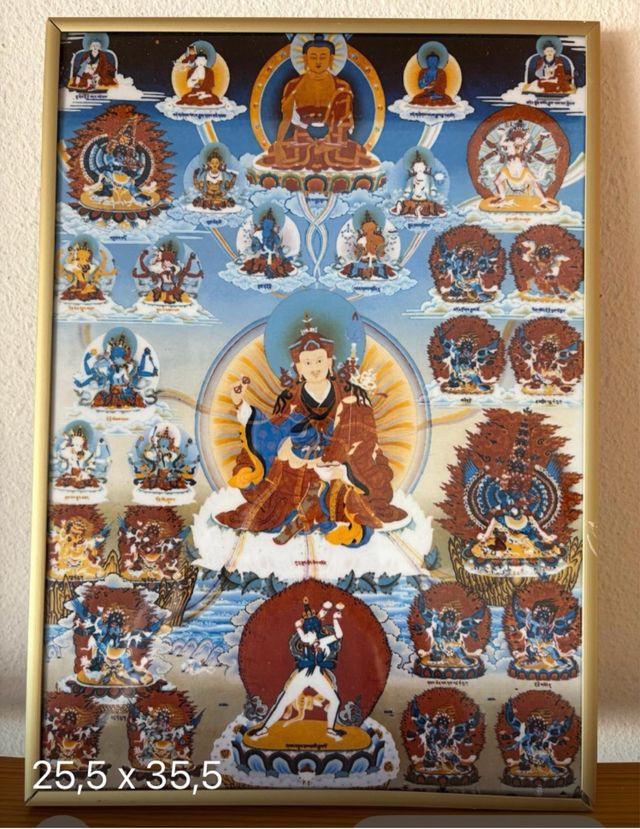 4 Cuadros Budistas enmarcados, vendo juntos.