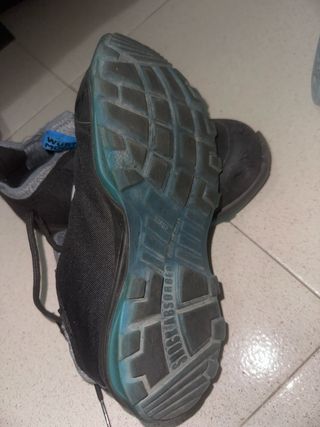 botas de punta de acero muy ligeras