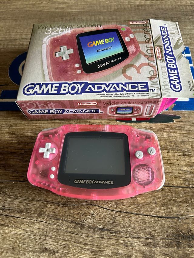 Game Boy Advance Pink - 32 bit