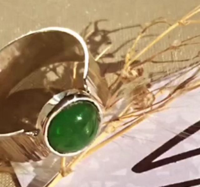 Anillo plata con esmeralda estilo vintage