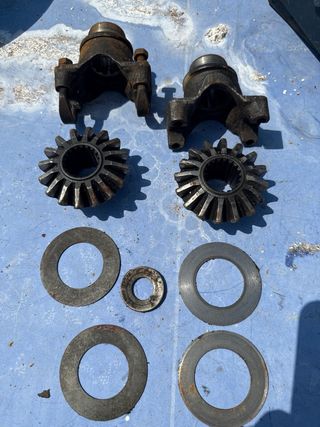 Piezas transmisión Jeep Willy
