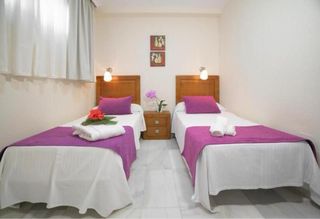 Apartamento con piscina