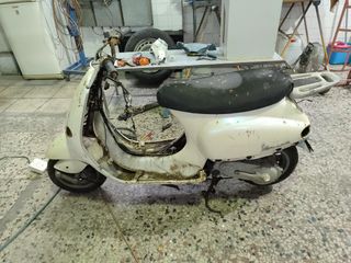 Vespa 50cc et2: