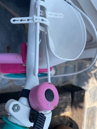 Bicicleta Minnie niña 12" usada