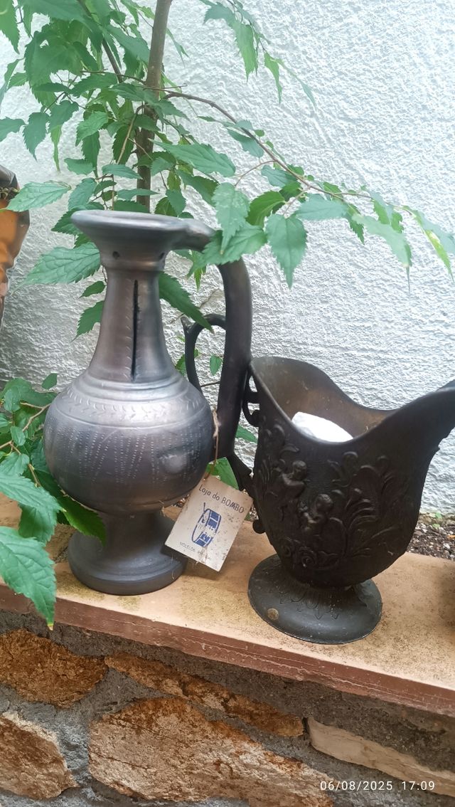 Caraffe antiche in peltro