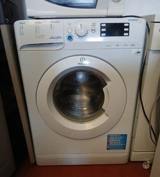 LAVADORA INDESIT 7kg - A++
