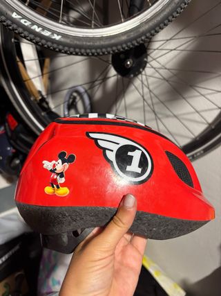 Casco bici niño Mickey Mouse