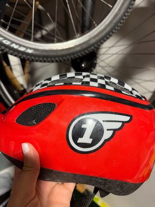 Casco bici niño Mickey Mouse