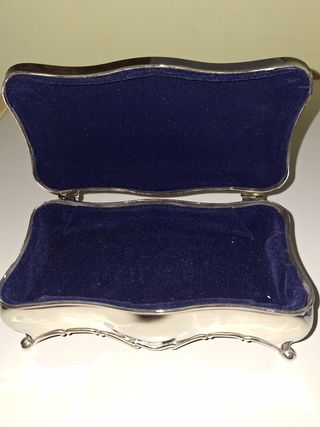 Portagioie argentato stile neoclassico