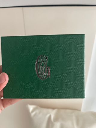 Tarjetero Goyard rosa