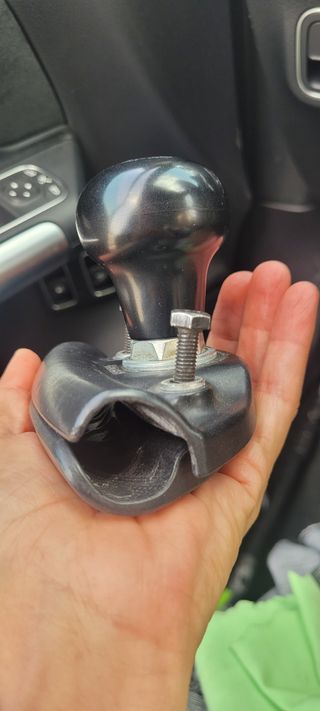 Pomo volante. Para todo tipo de coches y camiones 