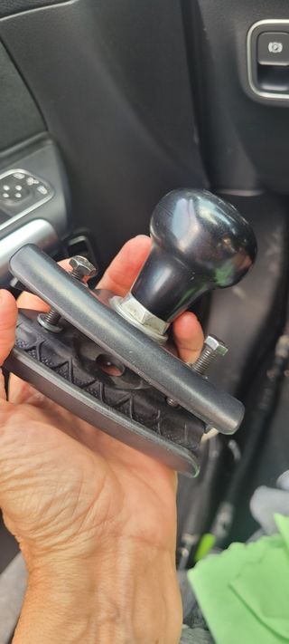 Pomo volante. Para todo tipo de coches y camiones 