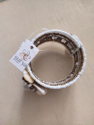 Bracciale perline e conchiglie madreperlate 