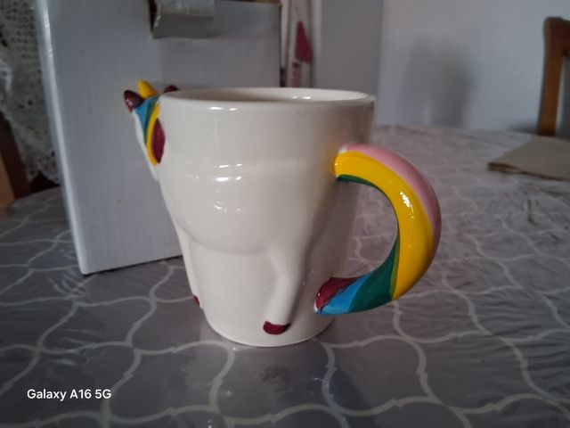 Taza unicornio arcoiris