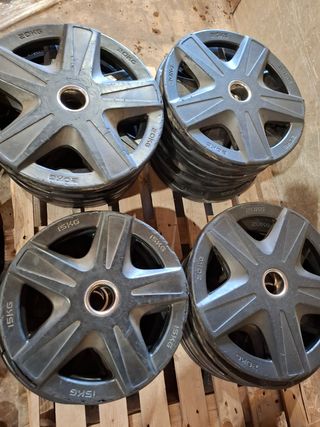 Discos 5, 10, 15 y 20kg maquinas gimnasio y barras