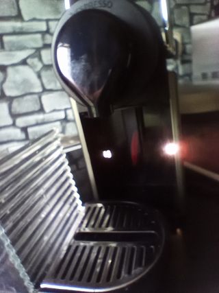 Cafetera Espresso DeLonghi casi nueva