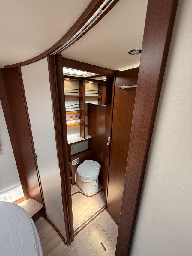 Autocaravana Integral Rapido 8096DF 55Aniversario