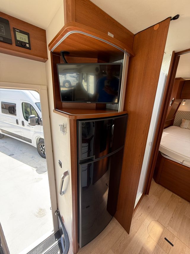 Autocaravana Integral Rapido 8096DF 55Aniversario