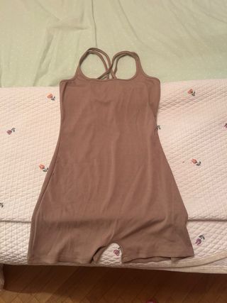 Mono corto deportivo