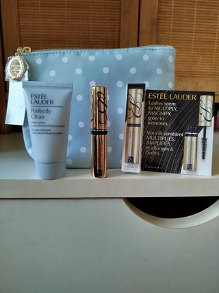 Estée Lauder Perfectly Clean Sumptuous Extreme