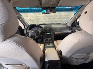Se vende Volvo XC90 2006